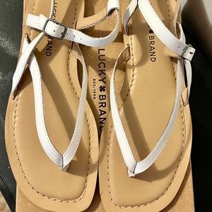 NIB Lucky Brand Bylee Sandal